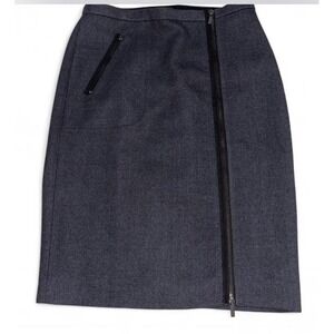 Gray Pencil Skirt with Exposed‎ Zipper Detail Modern Minimalist Style